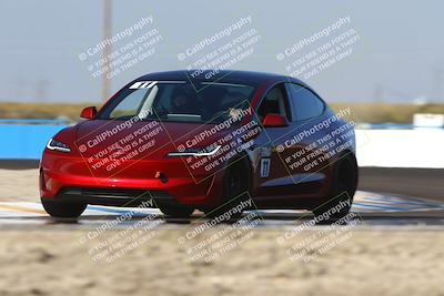 media/Nov-08-2025-Speed Ventures (Sat) [[1c7a6332f5]]/TC B/Session 3 (Turn 1)/